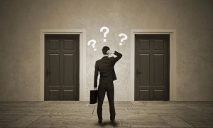 翻倍股华胜天成被裁决退返3500万！董监高正轮番减持