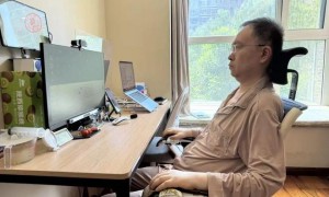 与京东原副总裁、渐冻症患者蔡磊的特殊“对话”