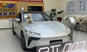 尘封一年的事故曝光：东风奕派撞车后，“不起火电池”50秒爆燃