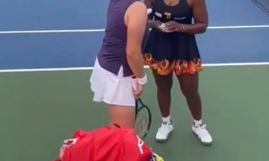 原创 
            输不起！奥斯塔彭科美网出局，怒斥对手：没教养、离开美国你等着