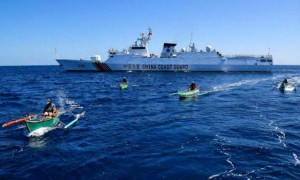 8天2场争端！菲机强闯黄岩岛，072登陆舰队突现，中方早有准备