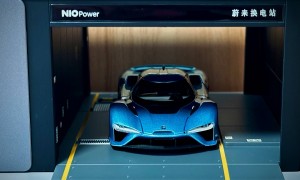 原创 
            蔚来预告创立11年来首次季度盈利，蔚来真赚钱了？