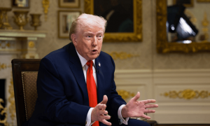 阿拉斯加会谈未落实，拉夫罗夫批美方反复，俄乌和平遥不可及