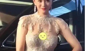 这谁顶得住！李小冉写真赏