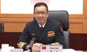 刚警告完美国，董军防长见了美国的死对头，要联手干一件大事