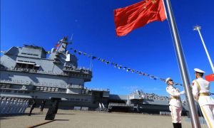 军演还没落幕，伊朗舰队临时退出，中方回了13字，对美叫停三件事