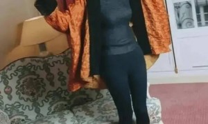 有种“原始美”叫巩俐的身材！明明一丝不露，却看得人脸红心跳