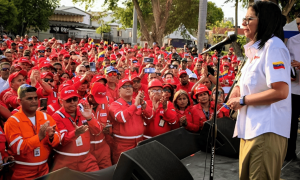 委内瑞拉再生变！特朗普没想到会有这么一天，女代总统喊话美国，短短3个字
