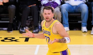 MVP争夺上演惊天逆转！约基奇东契奇全没戏了吗？