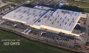 中国机器人在跳舞，美国机器人在发论文