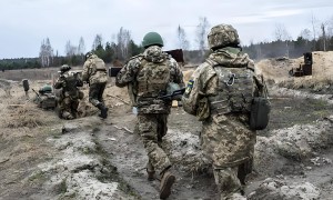 俄乌战场新动态：势如破竹，俄军渡过北顿涅茨克河！