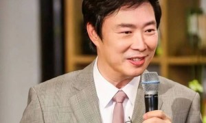 70岁费玉清近况曝光！与56岁知己相依为伴，无儿无女一生痴等一人