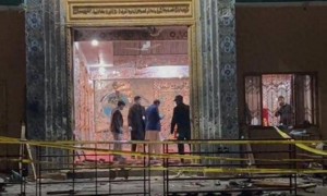 塔利班一天都没扛住，就公开呼吁和谈，向联合国求援，用中国武器，巴铁炉火纯青