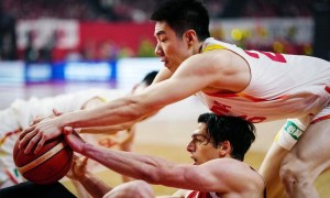 关键！锋线知耻后勇下半场爆发 锁死渡边雄太立功