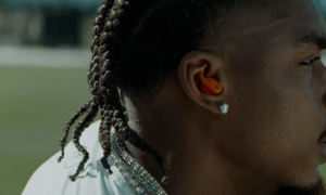 原创 
            1699 元！苹果新品官宣，即将发布