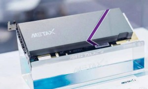 原创 
            老黄给白宫画饼，国产芯片“借上英伟达的东风”