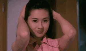 15岁出道，27岁演三级，33岁成影后，她的人生比港剧还精彩