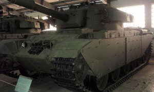 “百夫长”坦克：高效、创新，并历经多个时代的经典战车