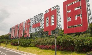 美国人进驻台岛？赖清德果断下令调整部署，解放军1招可断其后路