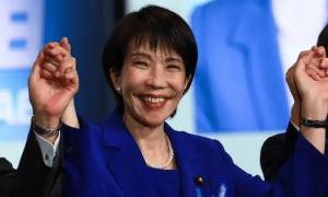 5架无人机围岛，赌中方不敢击落？反制手段就位，高世早苗知道怕了