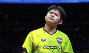 连克世界前二！成功卫冕！樊振东4-1林诗栋夺全运男单金牌