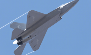 苏-75“绝杀”将于2026年初首飞，歼-35面临强大竞争对手？