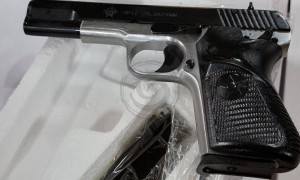 它是国产半自动中的实力派 北方工业NP17 外观虽不花哨但很能打
