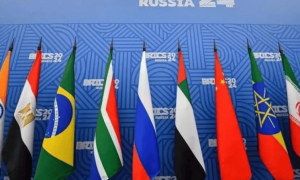 中俄主导金砖军演，南非将伊朗排除在外，在美式霸权面前低了头