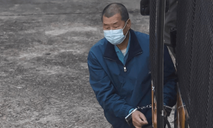 24小时内，中美爆发两波争端，解放军反制美舰，我战区部高度戒备