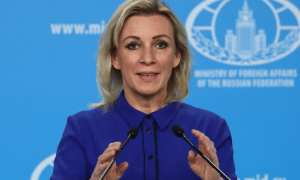 美俄达成一致，都认定日本厚颜无耻，美国专家：高市早苗想把美国毁掉！