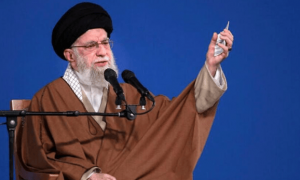 24小时内，美军连夜通告全球，伊朗没想到，特朗普敢做得这么绝