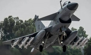 幸福的烦恼！歼-20A都已经满天飞了，那么歼-10系列战斗机咋办？