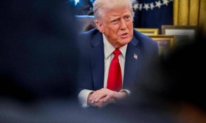 伊朗果真好手段，美航母开了第一枪，事后伊方一句话让美方细思极恐