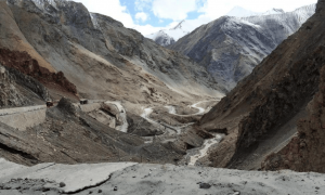 印军上将回忆录泄露加勒万的惨败，离“全面开火”仅差一通电话