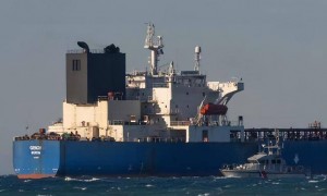 欧盟陷入两难！美伊冲突引爆全球气价，普京：将提前对欧洲“断气”