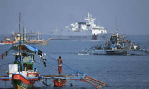 18国派兵助菲，日本也介入南海，中国周边全是强敌，我军需做好准备