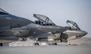 打破中东军事平衡！美国欲向沙特出售48架F35，歼35还有希望吗？