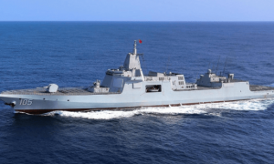 中国”准航母“现身菲律宾海，澳国防部长公开声明：正在对此实施严密监视