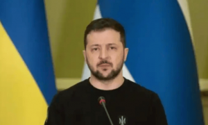 3城沦陷危机、1次致命溃逃、2大困局交织！泽连斯基政权风雨飘摇