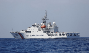 日本刚计划登岛，中方先发制人，大批船只现身东海，打乱美军行动