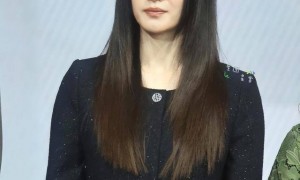 海外产子真相大白6个月，39岁江疏影罕见露面，近照曝光令人意外