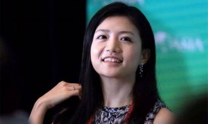 原创 
            阿里背后的女人：马云曾3次请她出山，如今身价百亿，还未出嫁