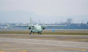 全球首款混合动力无人运输机在重庆梁平完成首飞