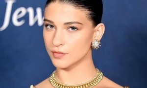 原创 
            钱再多有什么用？70岁身价千亿的比尔盖茨，为23岁女儿操碎了心