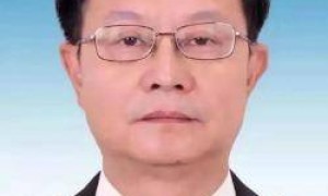 庄稼汉已任福建省人大常委会党组书记