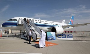 C919亮相迪拜上空，空客、波音发声