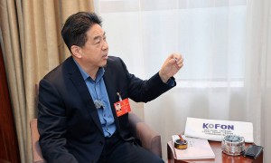 人大代表行李箱里的新质生产力