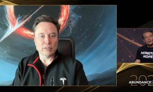 马斯克访谈爆了！只要不发生三战，未来10年全球GDP增长10倍，在AI面前，人类终将被边缘化