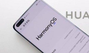 原创 
            都2026年了，鸿蒙火了，但友商为何不跟，依然用安卓系统？