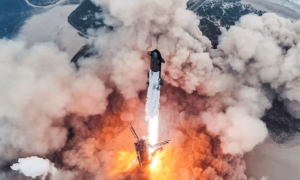 马斯克：SpaceX已将重心转移至在月球建造城市，10年内有望实现，前往火星需要20年以上